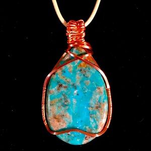 🌿🦋Southwest Turquoise Pendant wrapped in Copper🦋🌿
